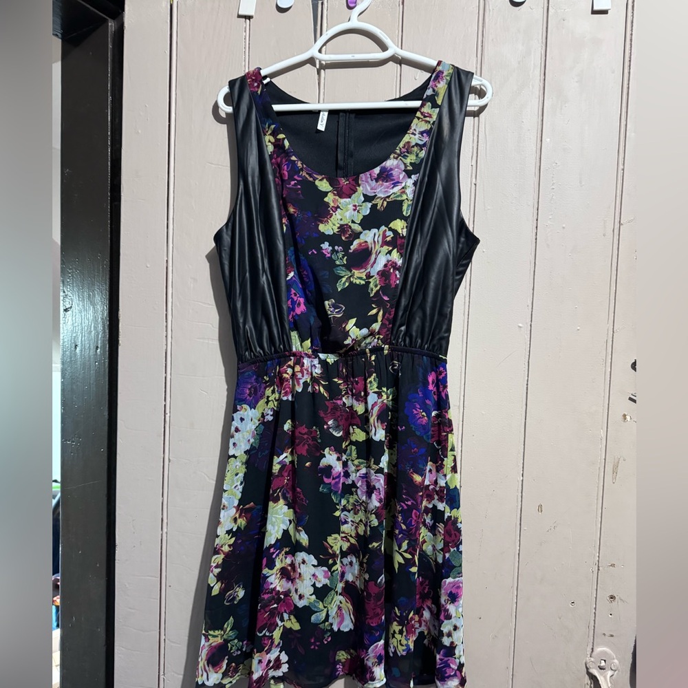 Women’s Dress